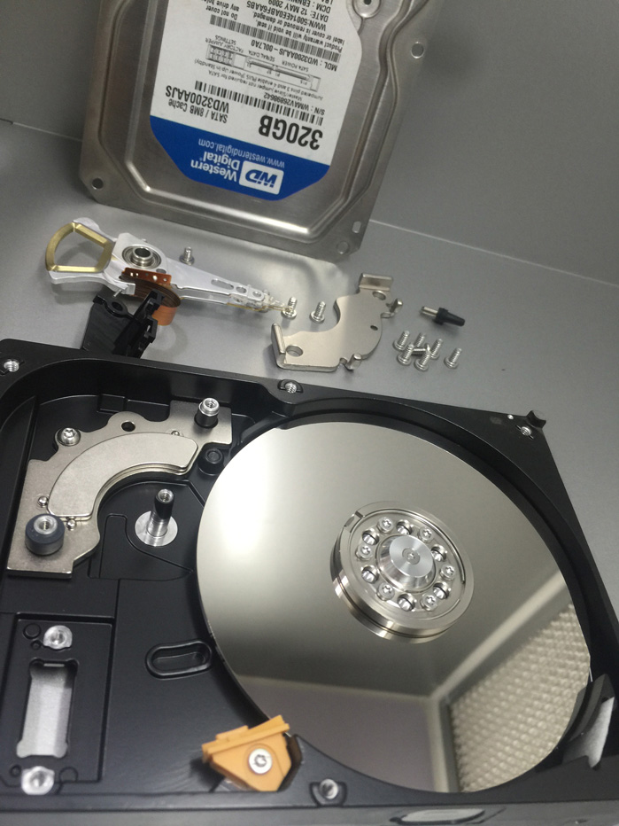 ����ĳ�������쳧�豸Ӳ�̿���