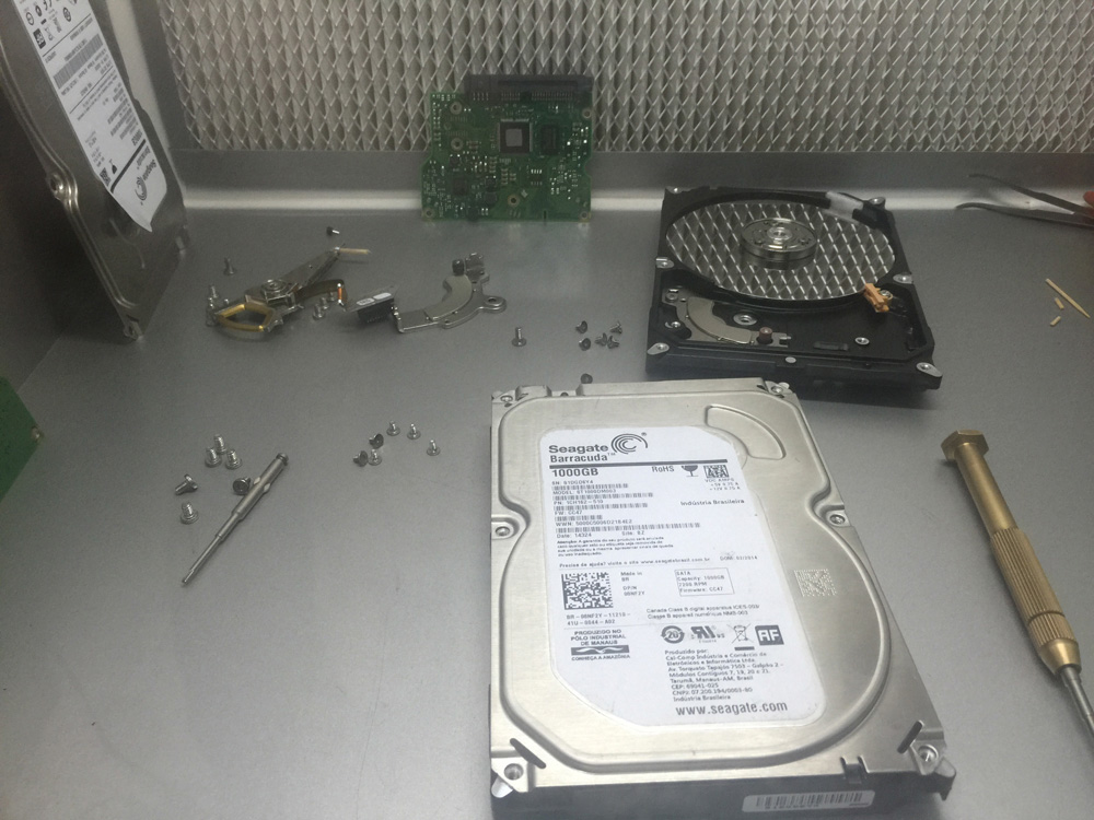 ����ҽԺϣ��Ӳ�̿������ݻָ�